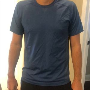 Men’s metal vent tech